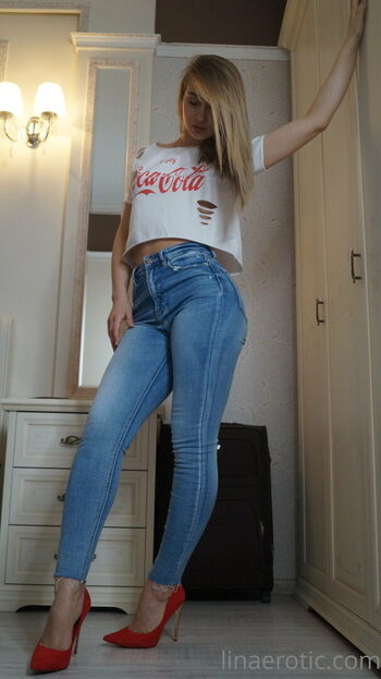 32fe2fwfedesf4323rft