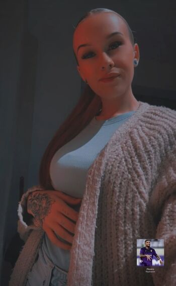 _a_x_n_x