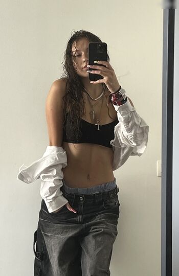 ab_daniella