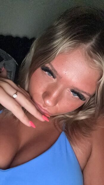 Full leaked Adalyn marsh private onlyfans photo