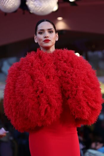 Adria Arjona