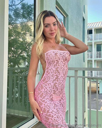 Adrianna Eves