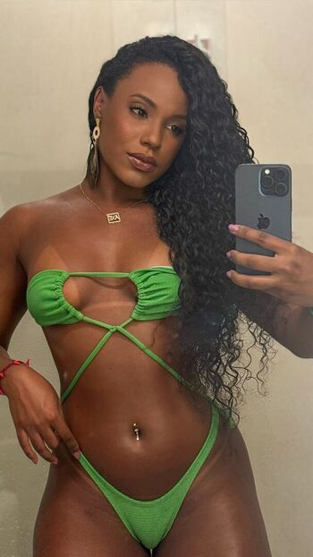 Adriele Souza