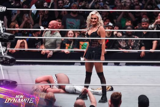 AEW Mariah May