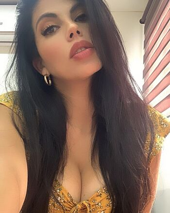 Africa Zavala