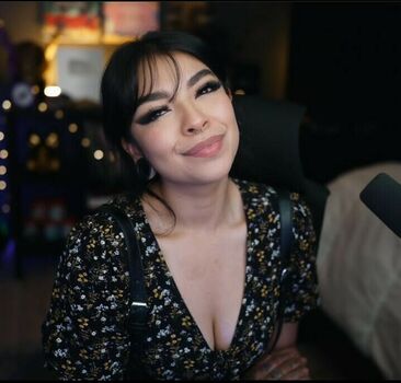 Aileen Senpai