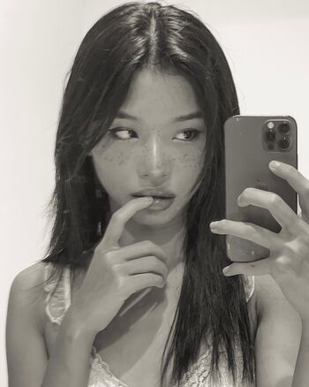 aimee005g