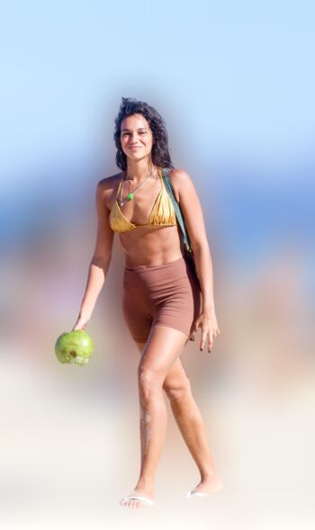 Alane Dias