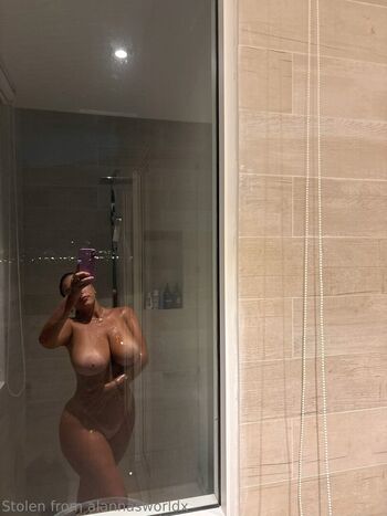 Alanna Pow