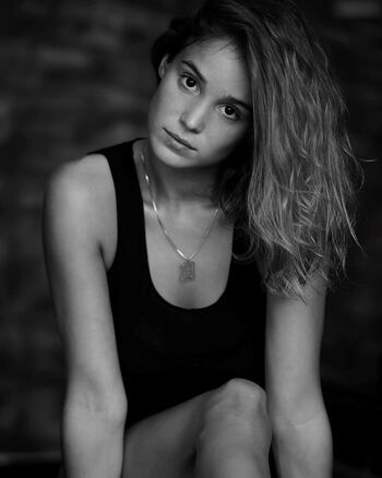 Alba Baptista