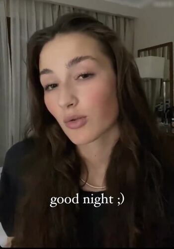 aleandrafrerk / ale4ndra