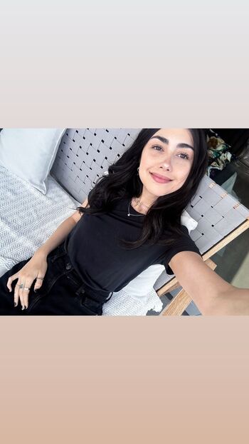 Alexa Mansour