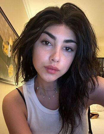 Alexa Mansour