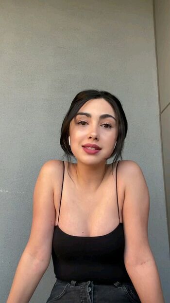Alexa Mansour
