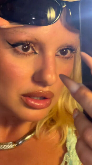Alexandra Stan
