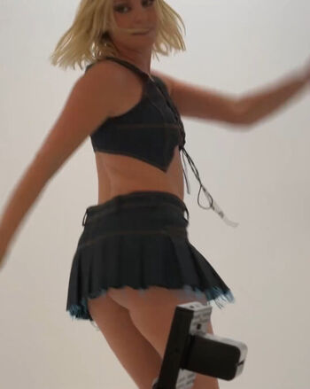 Alexandra Stan