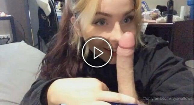 alexis_ivy