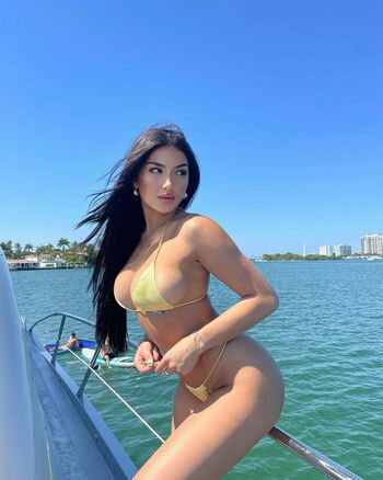 alexxjohns
