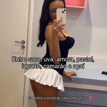 Alice Vasconcelos