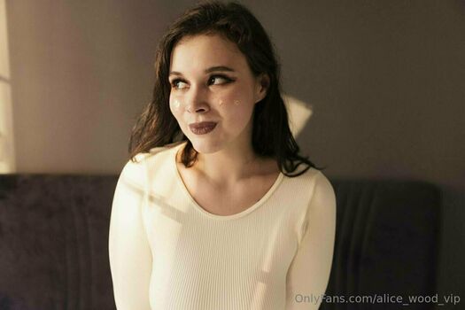alice_wood_vip