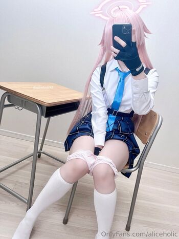 aliceholic