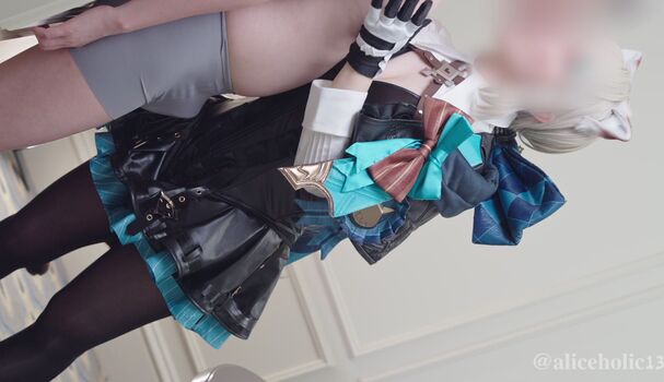 Aliceholic13