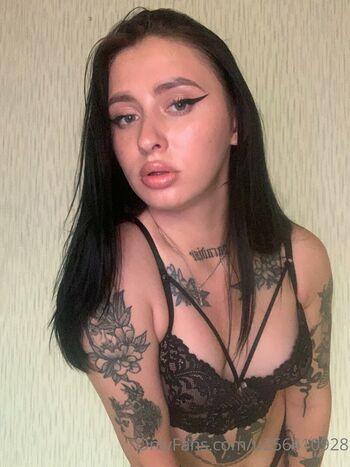alina_juicy_b1tch