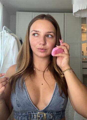 Alinamour