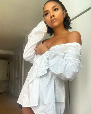 Alix Lapri