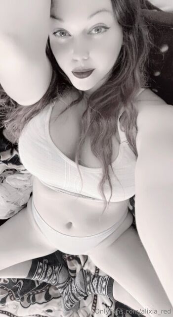 alixia_red