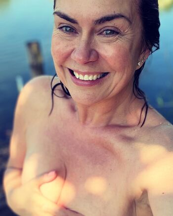 Amanda Lamb