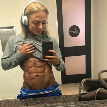 Amanda Machado