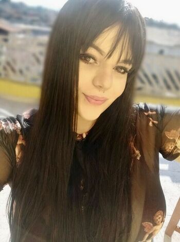 Amanda Mackenzie