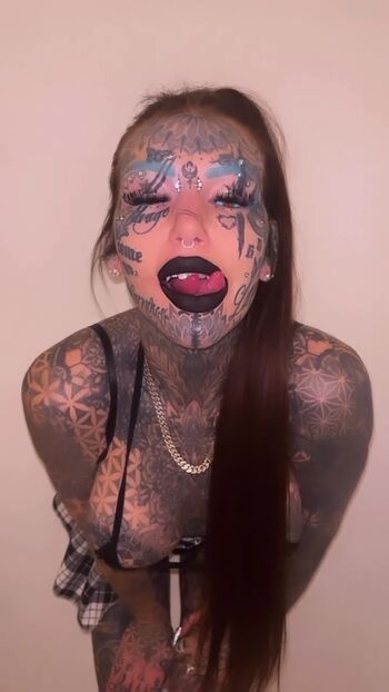 Amber Luke