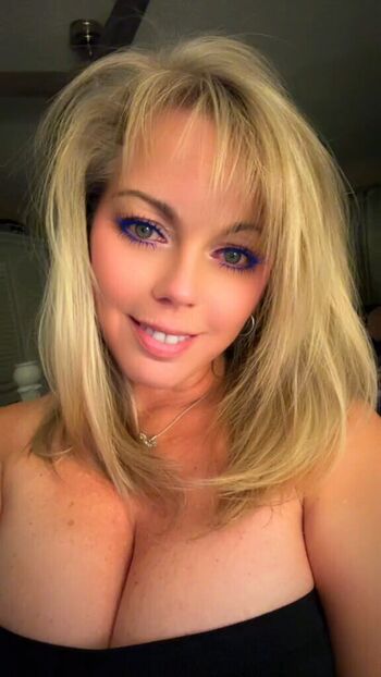 Amber Lynn Bach
