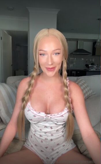 Ambergoeswildvip