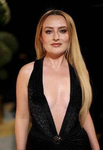 Amelia Dimoldenberg