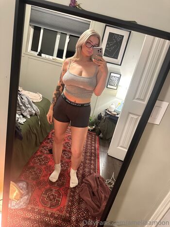 ameliaamoon