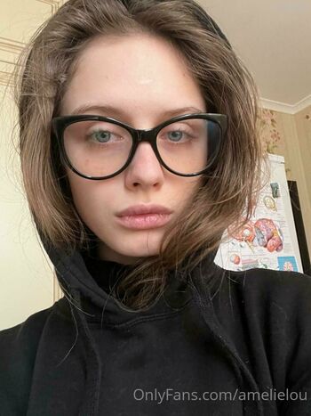 Amelie Lou