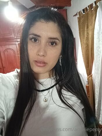 amelieperry