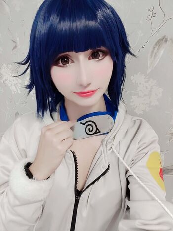 Ami Chan Cosplay