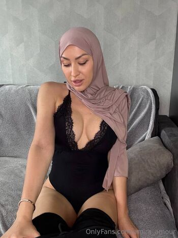 Amira_amour
