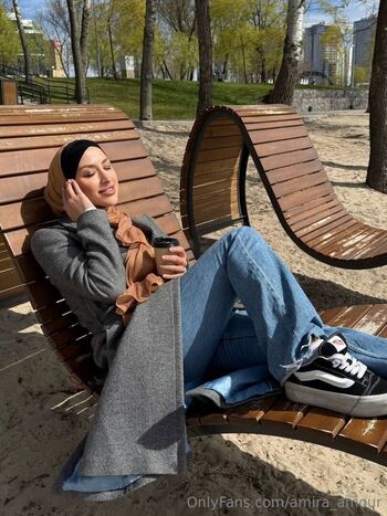 Amira_amour
