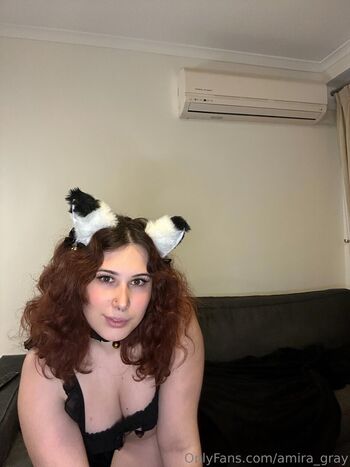 amira_gray