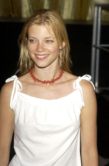 Amy Smart