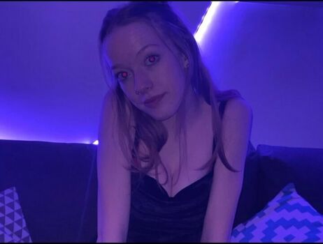 Amybeth McNulty