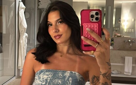 Ana Castela