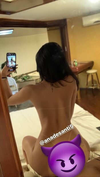 Ana De Santi