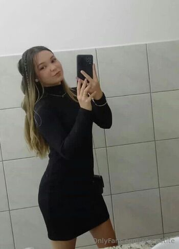 ana.petite