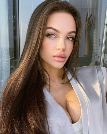 Anastasia Vi